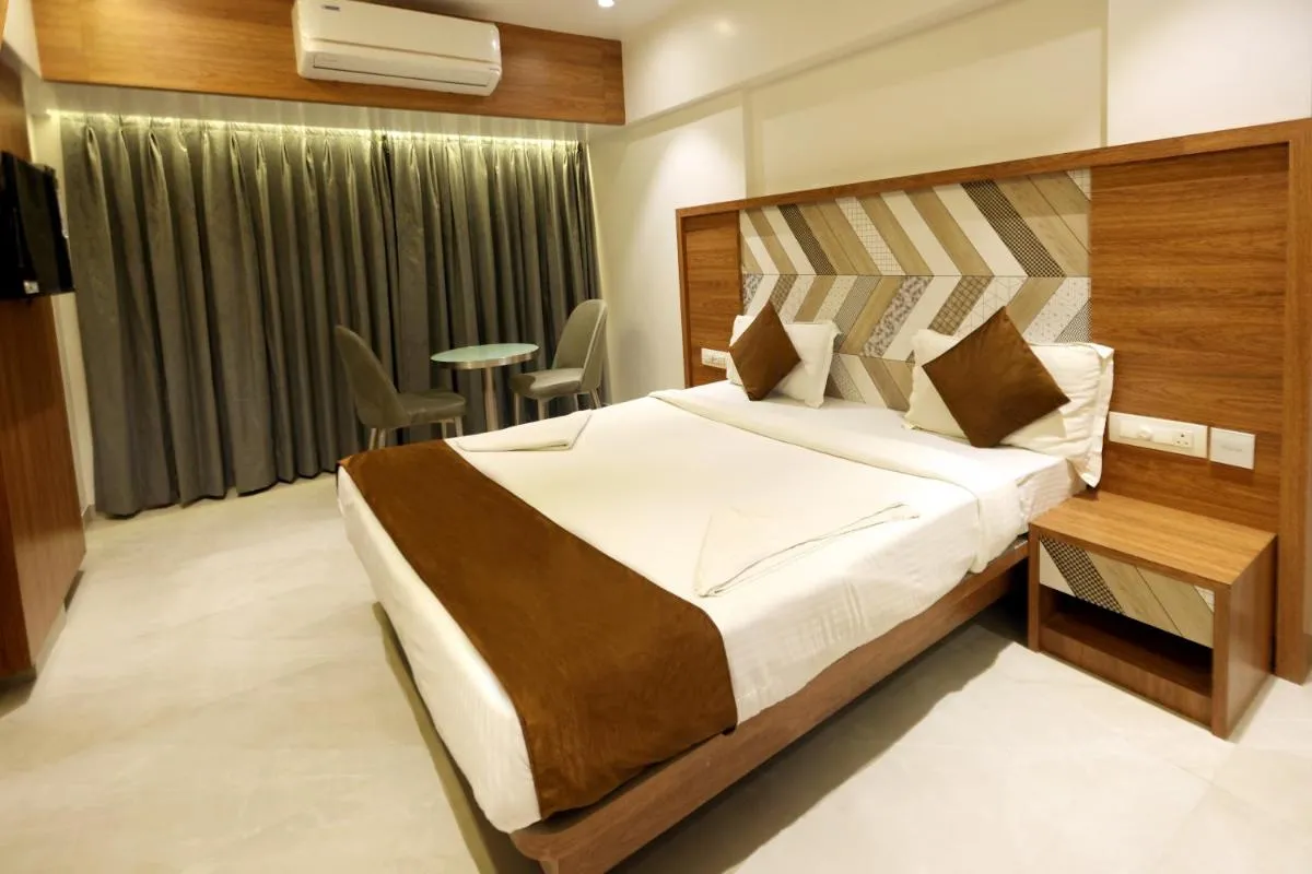 Image 3 of host inn international marol