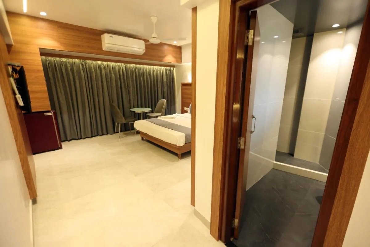 Image 4 of host inn international marol